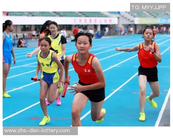 袋鼠皮足球鞋的优雅与性能完美结合让你在赛场上尽显风采